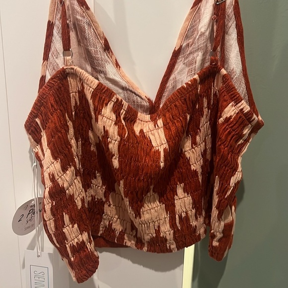 Sienna Sky Crop Top XL NWT - Picture 3 of 5